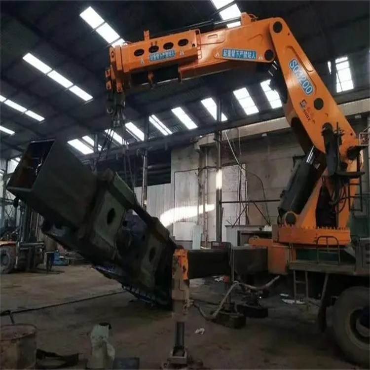 泉州泉港200吨折臂吊出租